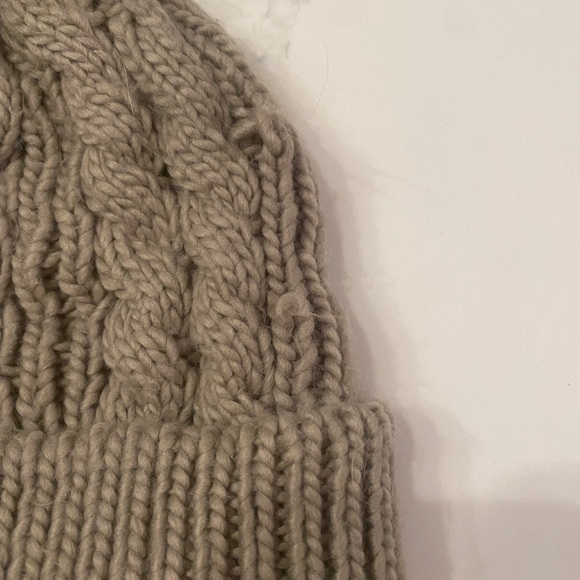 Versace knit pompom Hat - Picture 2 of 4